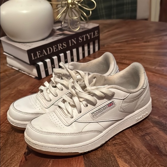 Reebok Other - Reebok‎ White Sneakers 5.5Y
